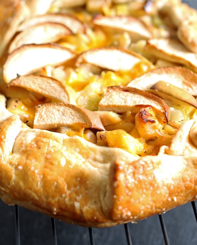 Apple Chicken Cheddar Galette - savory, perfect for dinner! | honeyandbirch.com #KitchenAidContest