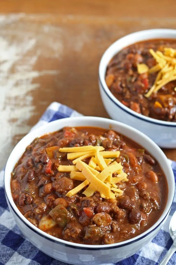 Slow Cooker Chorizo and Ground Beef Chili | Honey and Birch