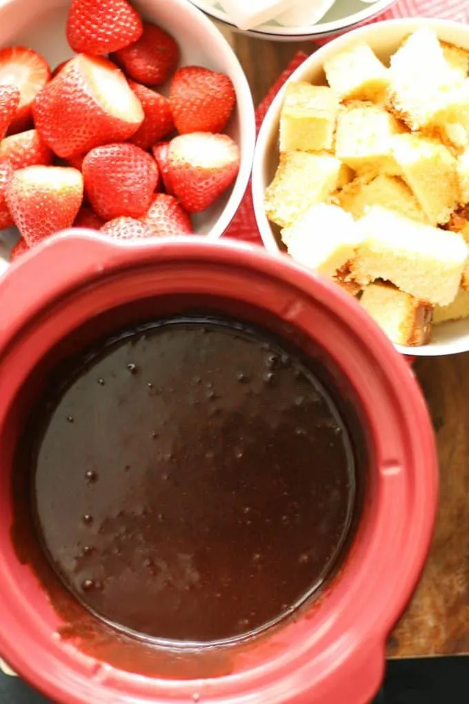 slow cooker full of chocolate fondue