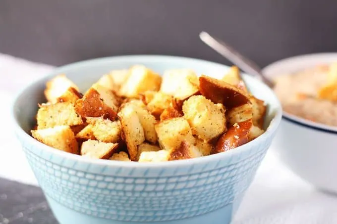 picture of homemade croutons