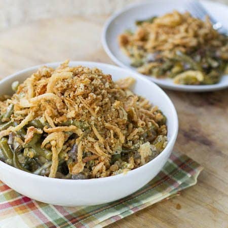 8 Great: Thanksgiving Dinner Edition | 8 Great Green Bean Casserole Recipes | www.honeyandbirch.com