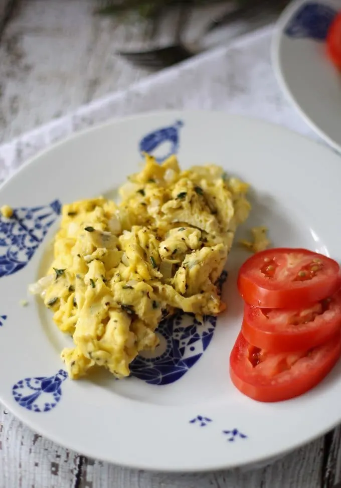 Leftover Herb Breakfast Scrambler | www.honeyandbirch.com