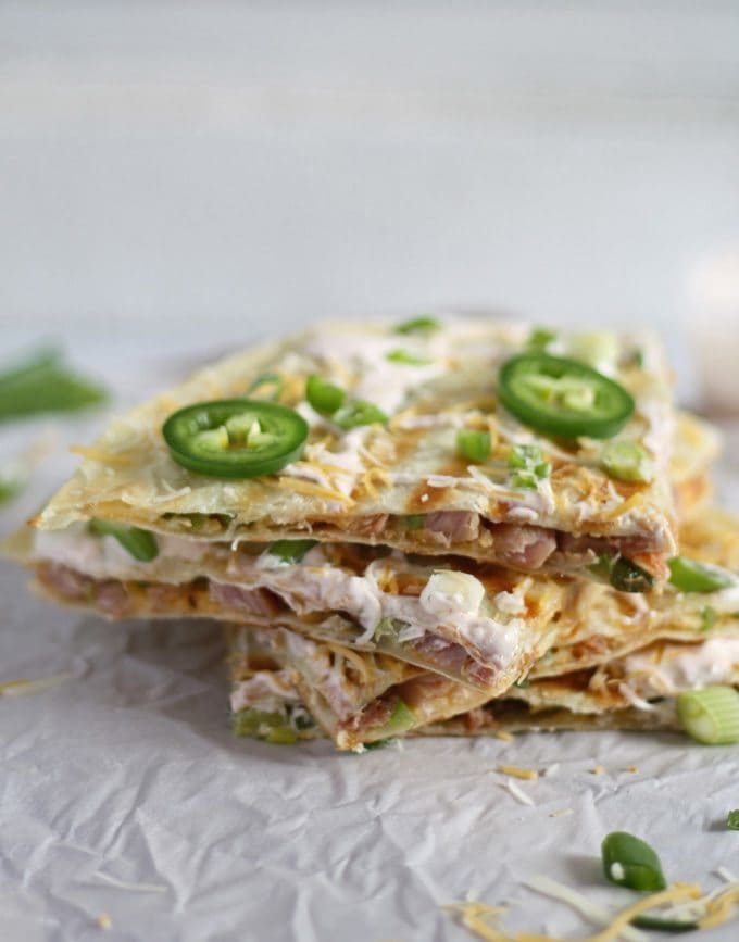 Great way to use up leftover Christmas ham! Ham, Jalapeno and Green Onion Quesadilla | www.honeyandbirch.com | #leftovers