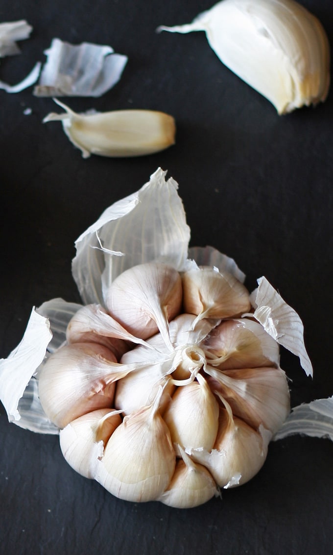 head of garlic