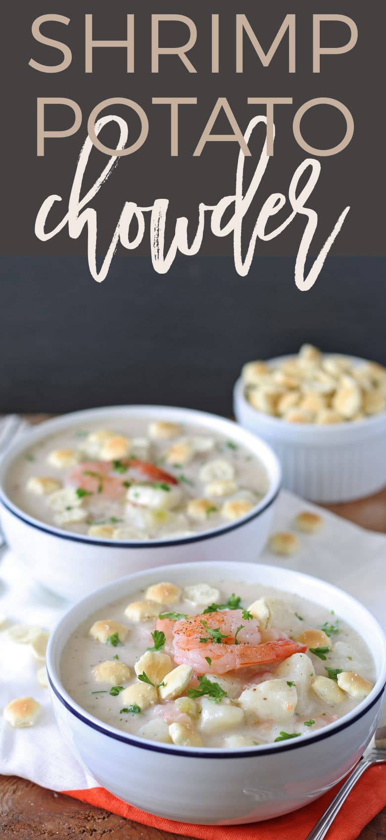 If you're looking for a new winter soup, try this shrimp potato chowder recipe! It's easy to make and delicious - serve it in a bread bowl! | honeyandbirch.com