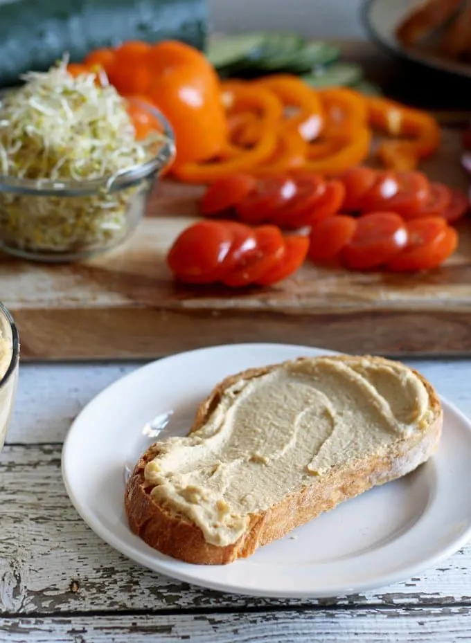 Hummus and Veggie Sammie | www.honeyandbirch.com | #lunch