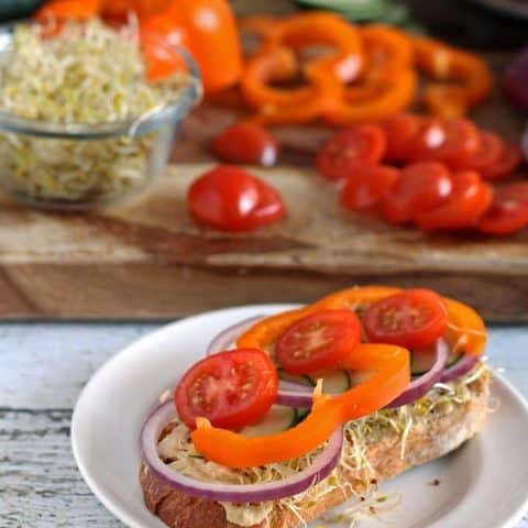 Hummus and Veggie Sammie | www.honeyandbirch.com | #lunch