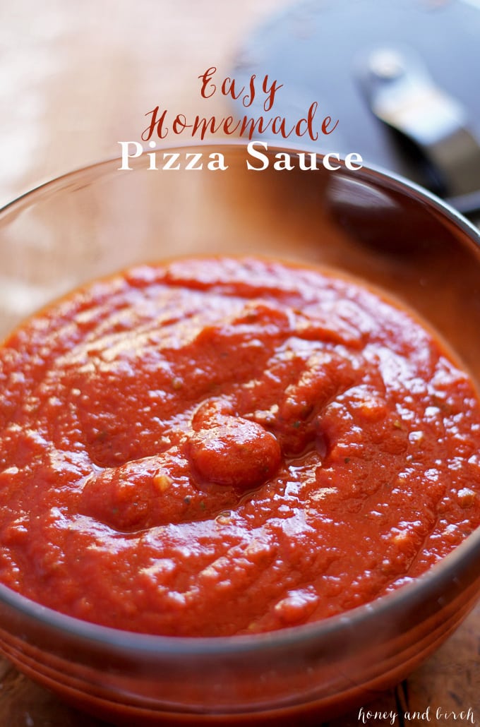 homemade pizza sauce in a bowl