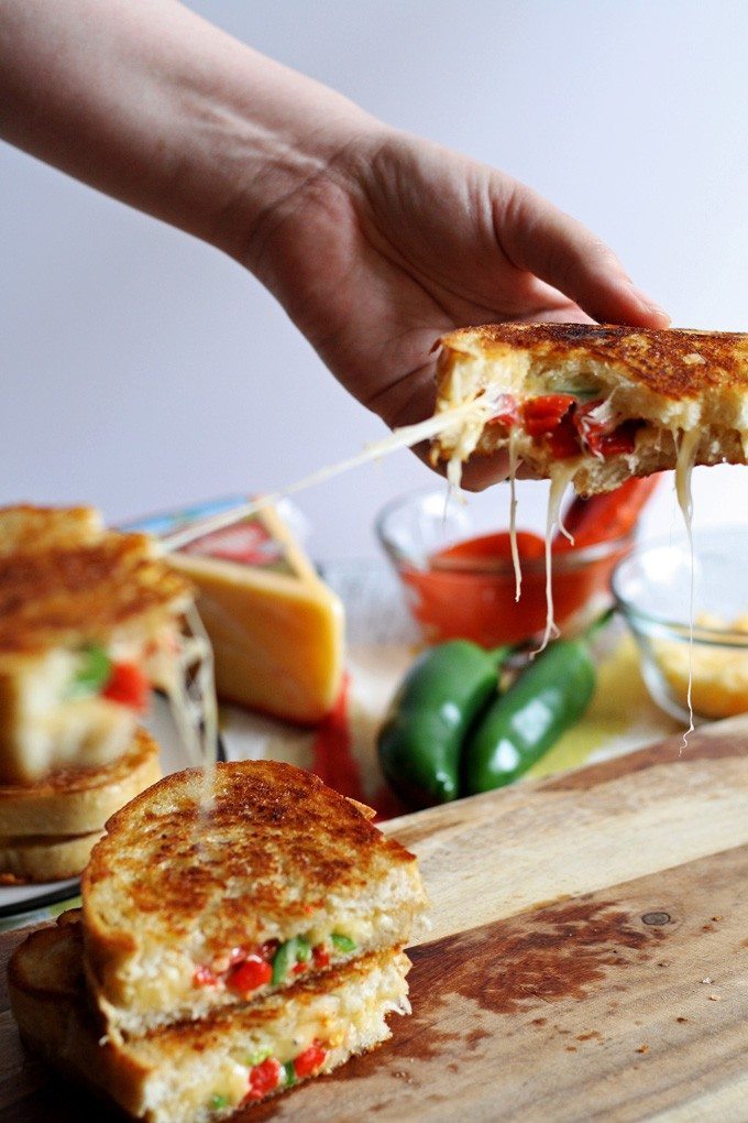 Gouda Jalapeno Roasted Red Pepper Grilled Cheese Sandwich #GooeyGoodness Naturally Delicious Grilled Cheese