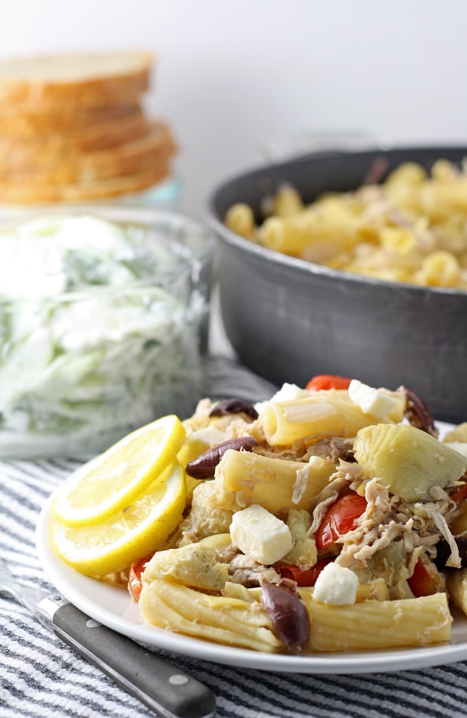 Healthy eating doesn’t have to be boring! Try this tasty One Pot Mediterranean Chicken Feta Pasta made with Nikos® feta. #NikosFeta #WaveOfFlavor