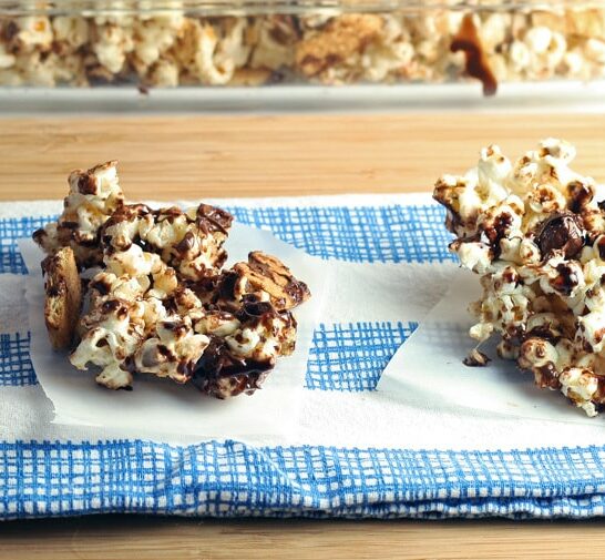 S’mores Popcorn Bars at Craftaholics Anonymous