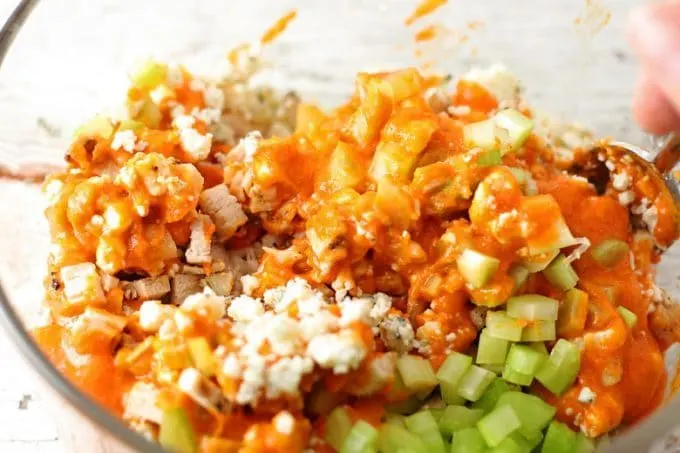 buffalo chicken egg roll ingredients