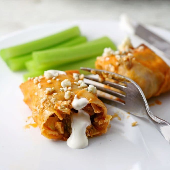 baked buffalo chicken egg roll appetizer