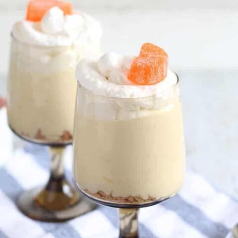 This no-bake dreamsicle cheesecake recipe is the best way to enjoy your favorite dessert (besides the real thing!) Perfect for summer!