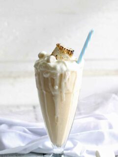 Toasted Marshmallow Peanut Butter Milkshake | honeyandbirch.com