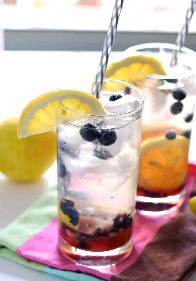 Blueberry Lemon Smash Rum Cocktail | honeyandbirch.com