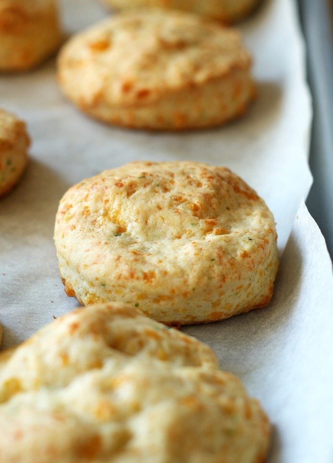 Cheddar Chive Biscuit BLT Sandwiches #BetterBiscuits