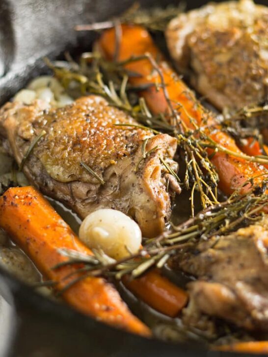 Grab a plate and a fork, cause you're going to want to dig in to this tea braised chicken thighs dinner! I see many delicious Sunday suppers in your future. | honeyandbirch.com