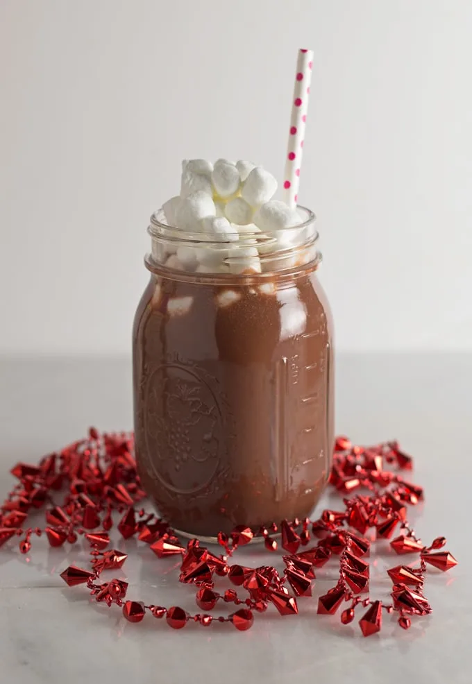 hot chocolate in a mason jar
