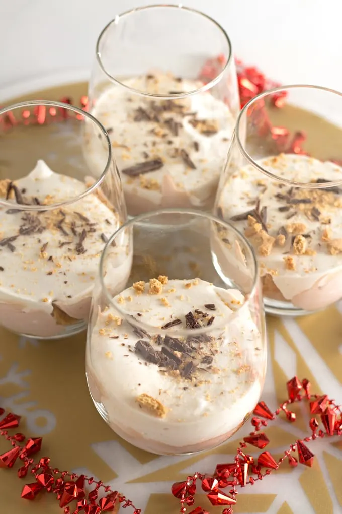 4 hot chocolate s'mores parfaits