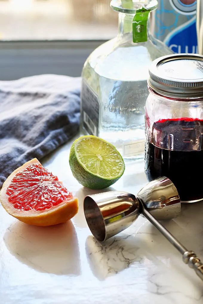 all of the components of a hibiscus paloma