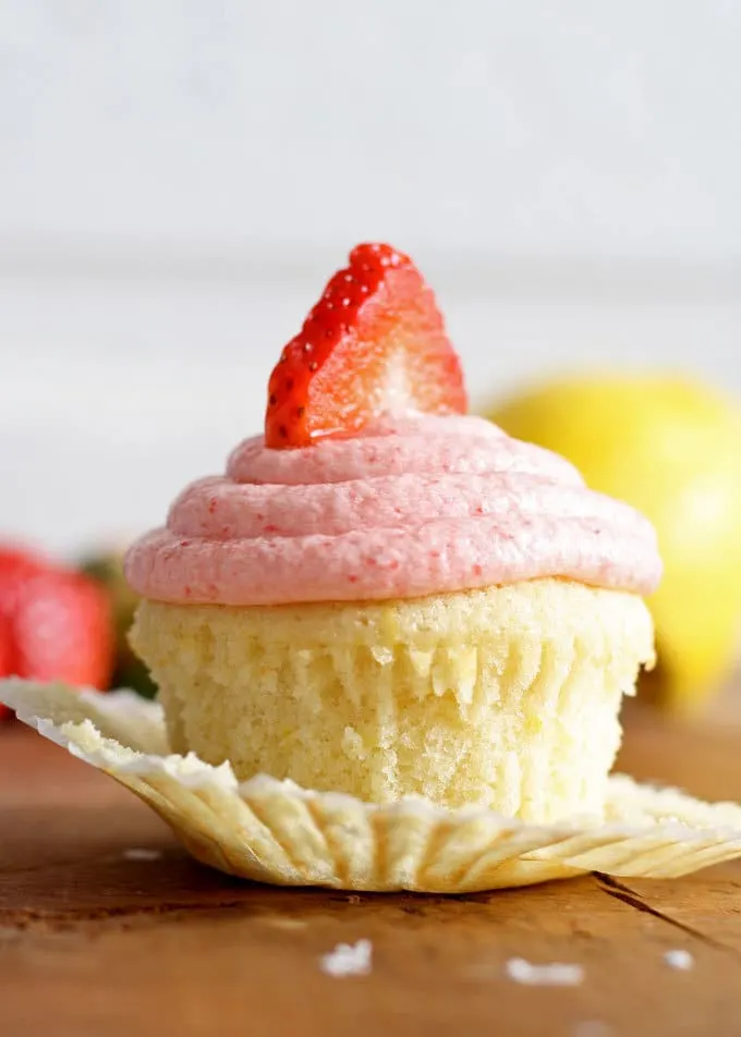 Strawberry lemonade cupcakes are the perfect spring dessert! Sweet and tangy - one of the BEST combinations out there! | honeyandbirch.com