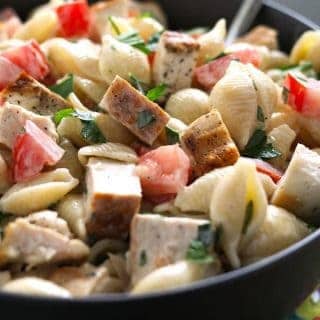 This grilled chicken ranch pasta salad is the perfect last minute side dish! It is perfect for parties and summer holidays like Memorial Day, the Fourth of July or Labor Day. | honeyandbirch.com