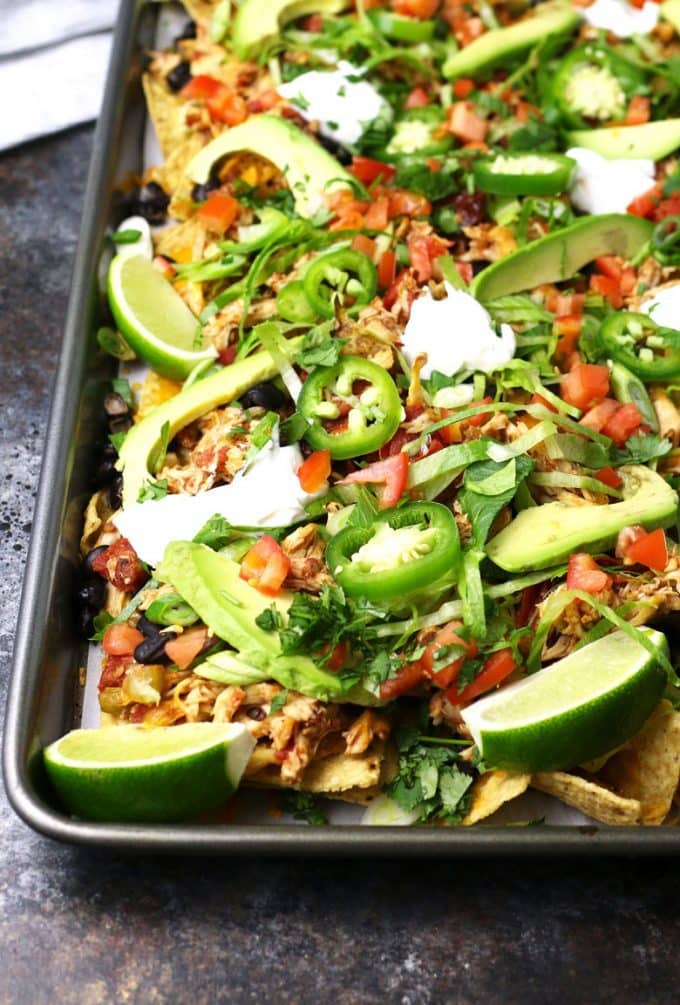 Loaded chicken nachos photo