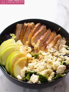 Grilled Chicken Apple Gorgonzola Salad