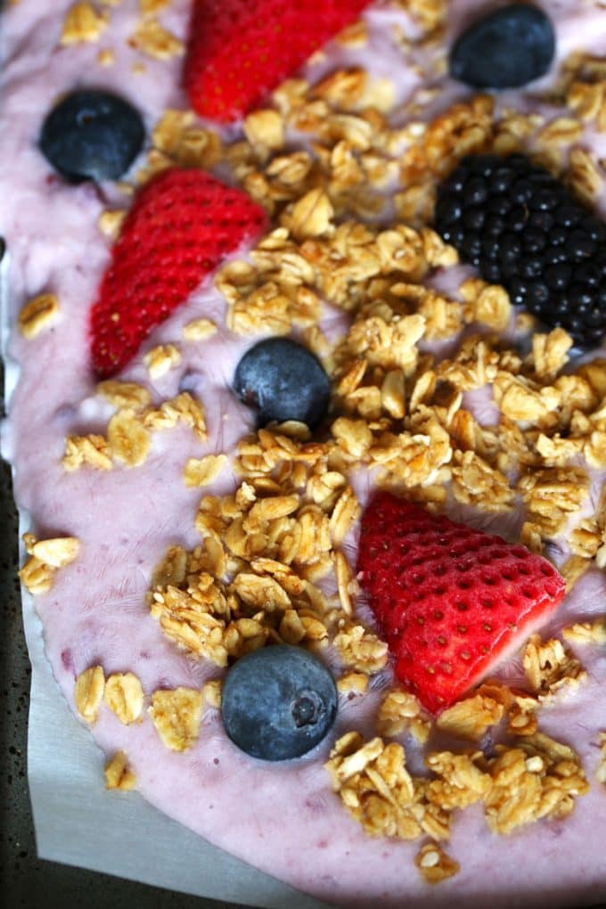 Triple Berry Granola Frozen Yogurt Breakfast Bark » The Thirsty Feast