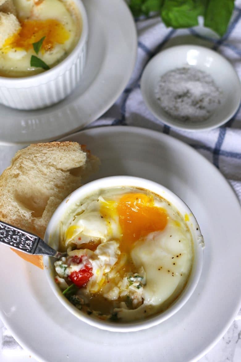 Caprese baked eggs only require 4 ingredients and a little salt and pepper. This easy recipe is going to become your go-to quick recipe for breakfast or brunch!