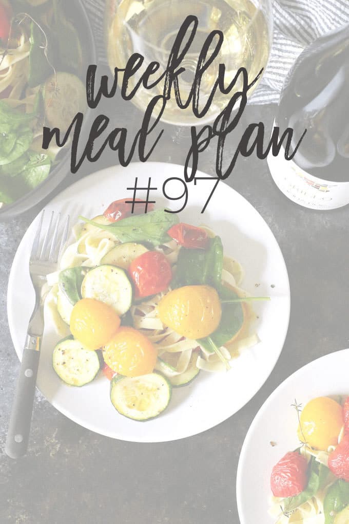 A weekly family meal from your favorite bloggers featuring 5 main dishes, a breakfast, side dish, drink and 2 desserts. Leave the thinking to us and the eating to you!