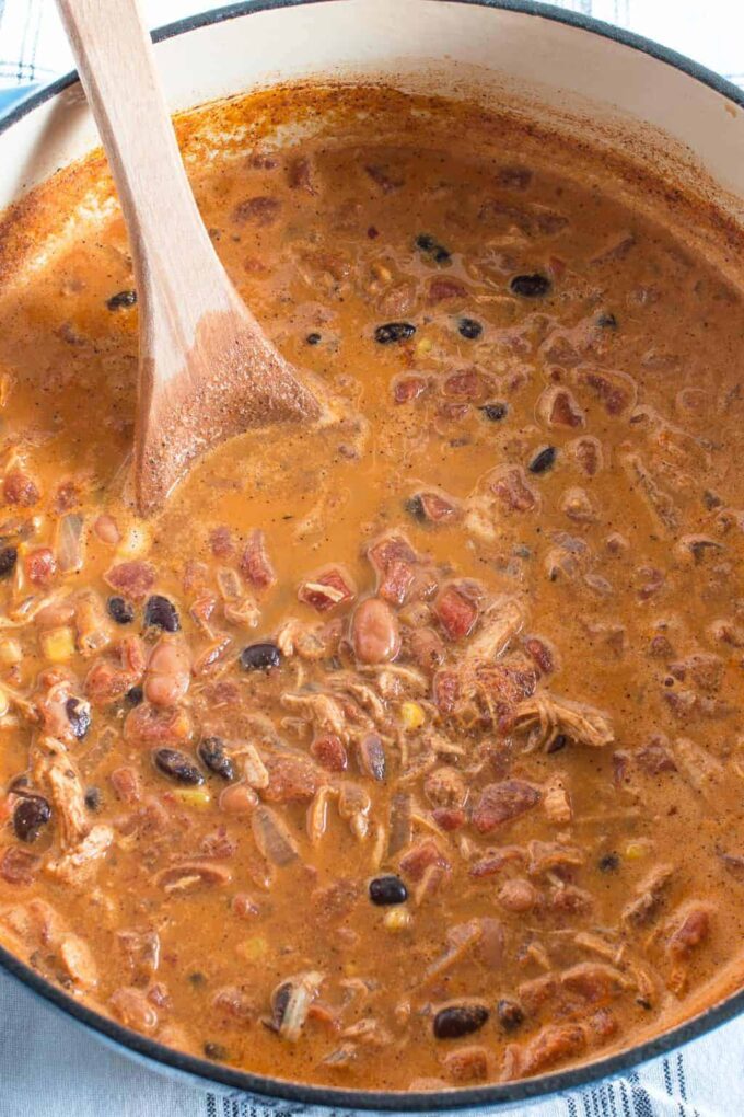 chicken taco soup in a blue pot