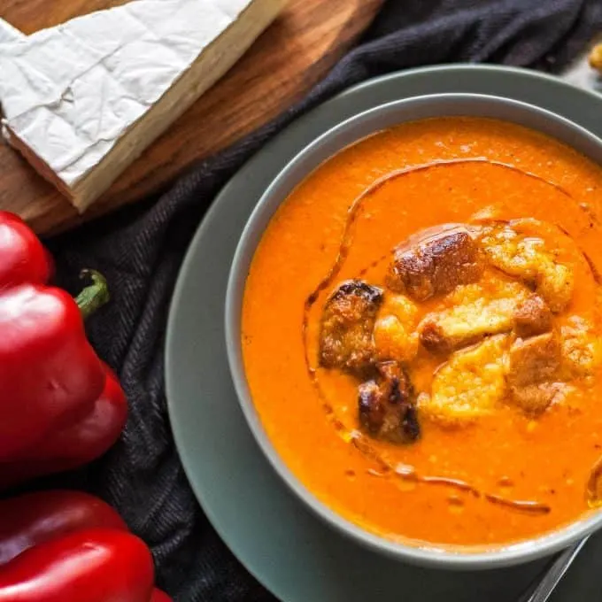 brie roasted red pepper soup with brie cheese and roasted red peppers