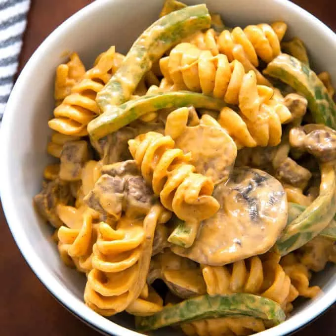 Philly cheesesteak rotini in a bowl