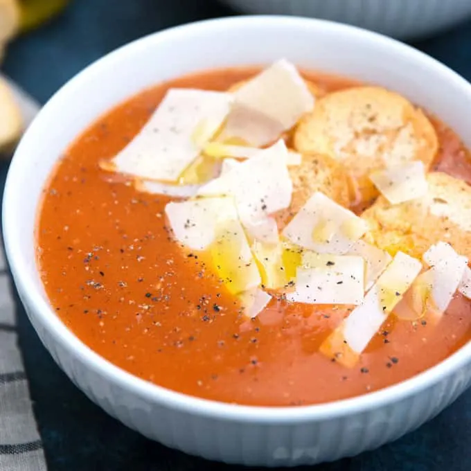 square photo of roasted garlic tomato soup