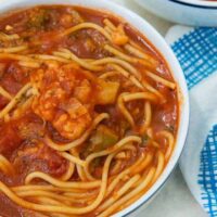 instant pot spaghetti soup in a white bowl