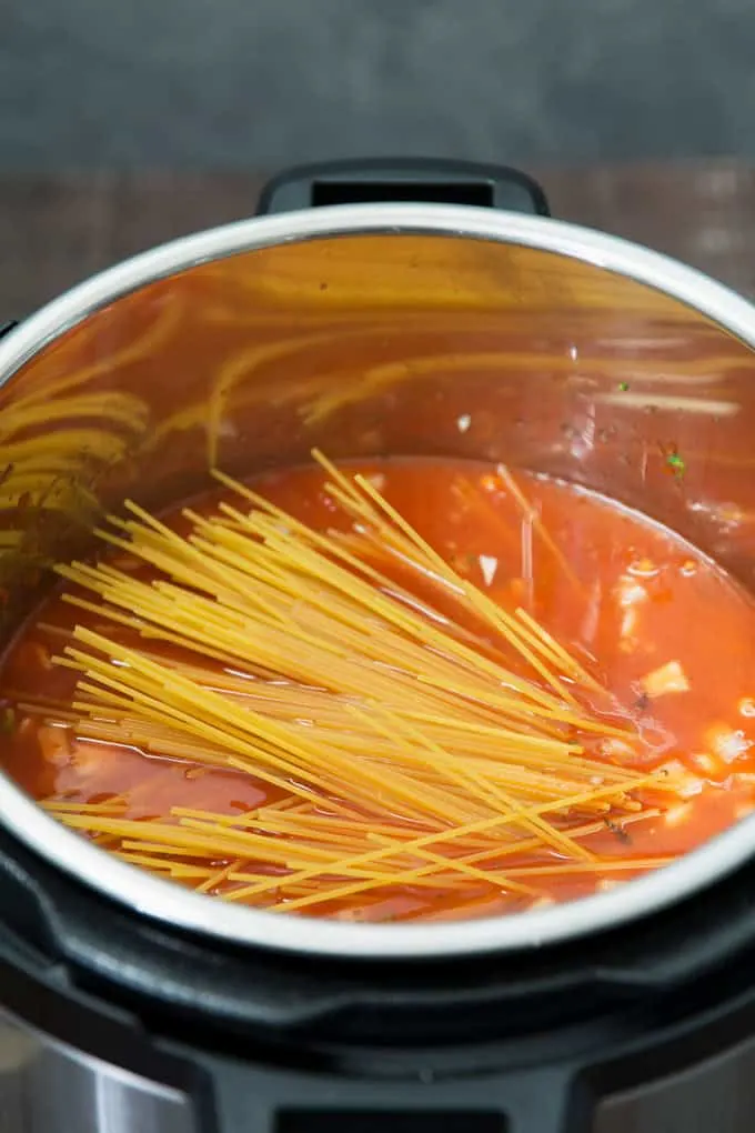 uncooked spaghetti in instant pot