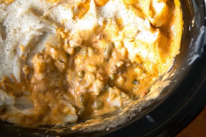 picture of slow cooker shepherds pie in a crockpot