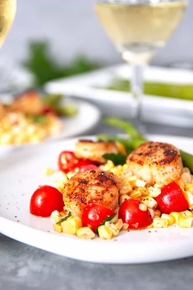 seared garlic scallops and corn tomato relish