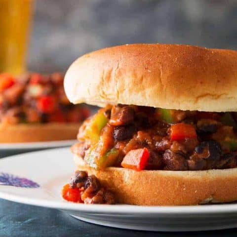 Black Bean Sloppy Joes