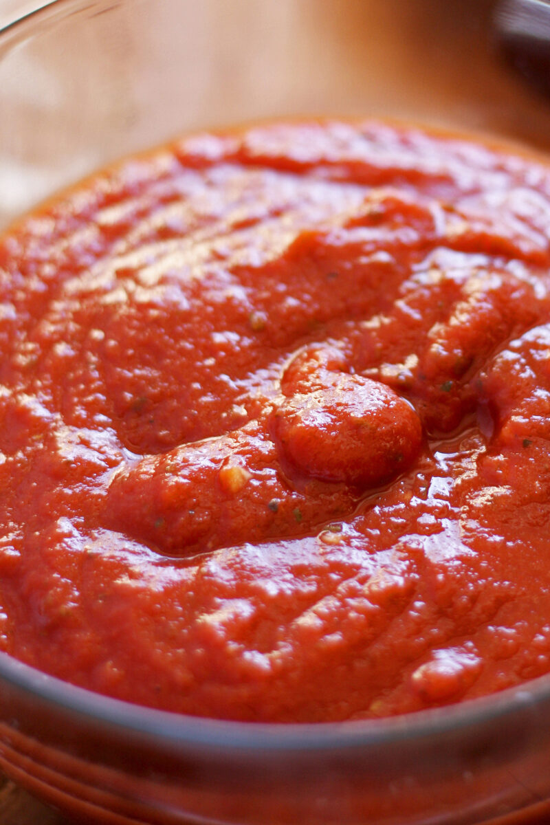 Homemade Pizza Sauce (5Minute Recipe)