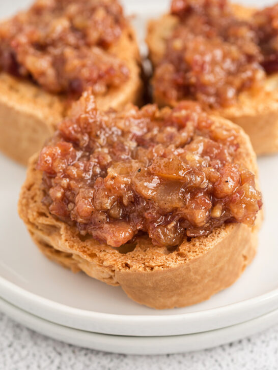 closeup of bacon jam crostini