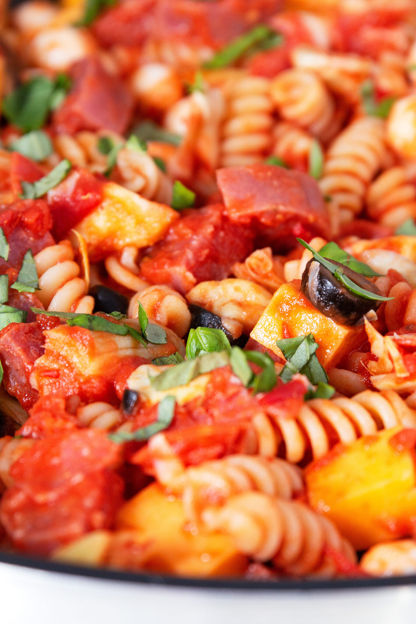 Easy Antipasto Pasta Skillet Recipe