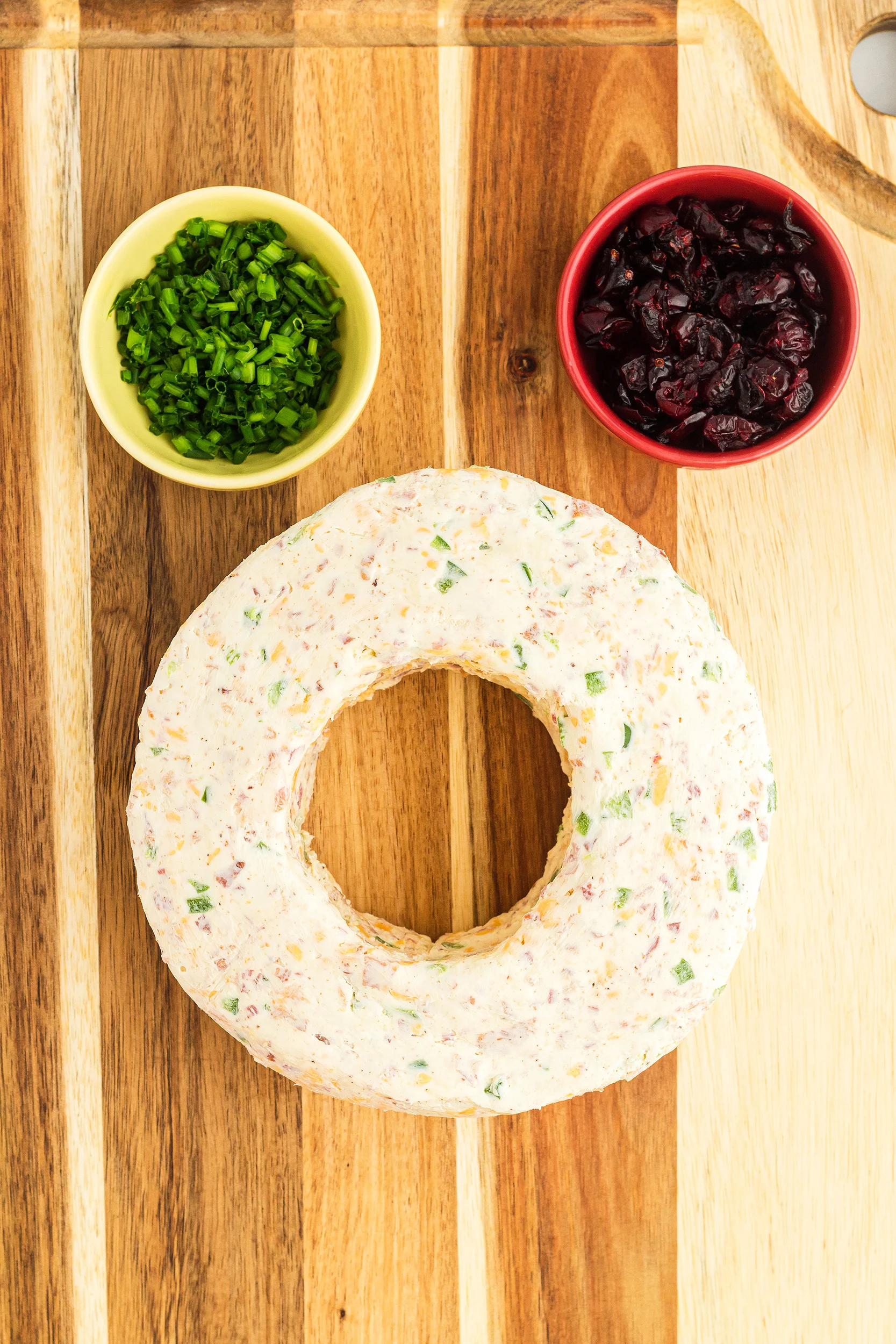 chilled Christmas wreath cheese ball